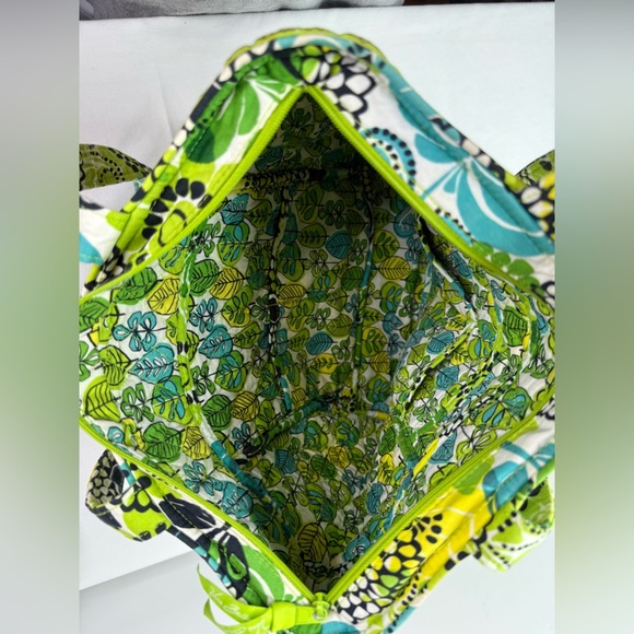 Vera Bradley ‘Limes Up’ Fabric Tote Outside Pockets Zipper Top - Picture 5 of 8